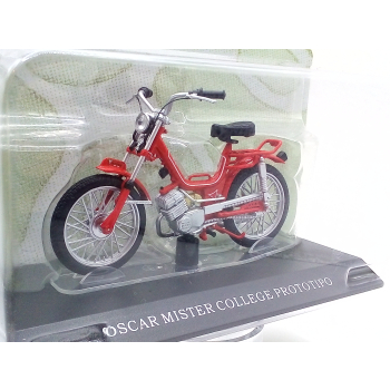 Oscar Mister College Prototipo - skala 1:18 - Leo Models